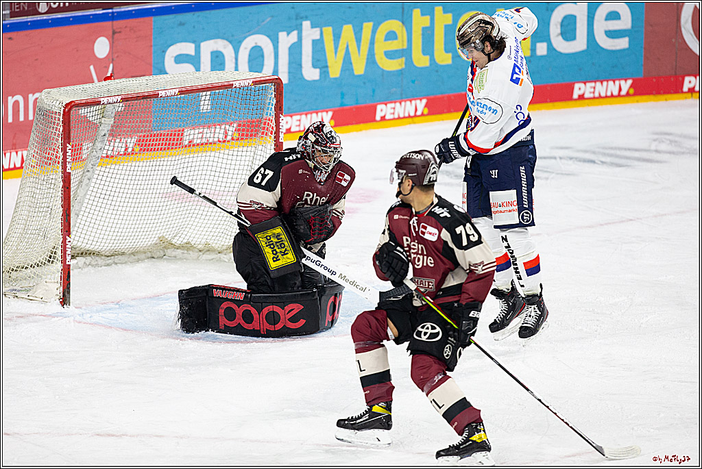PENNY DEL;  Koelner Haie - Iserlohn Roosters; Koeln, 02.03.2021